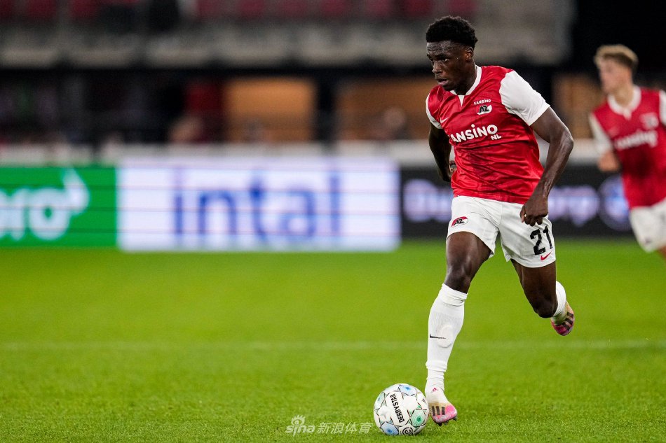 钟的稳扎稳 钟的稳扎稳