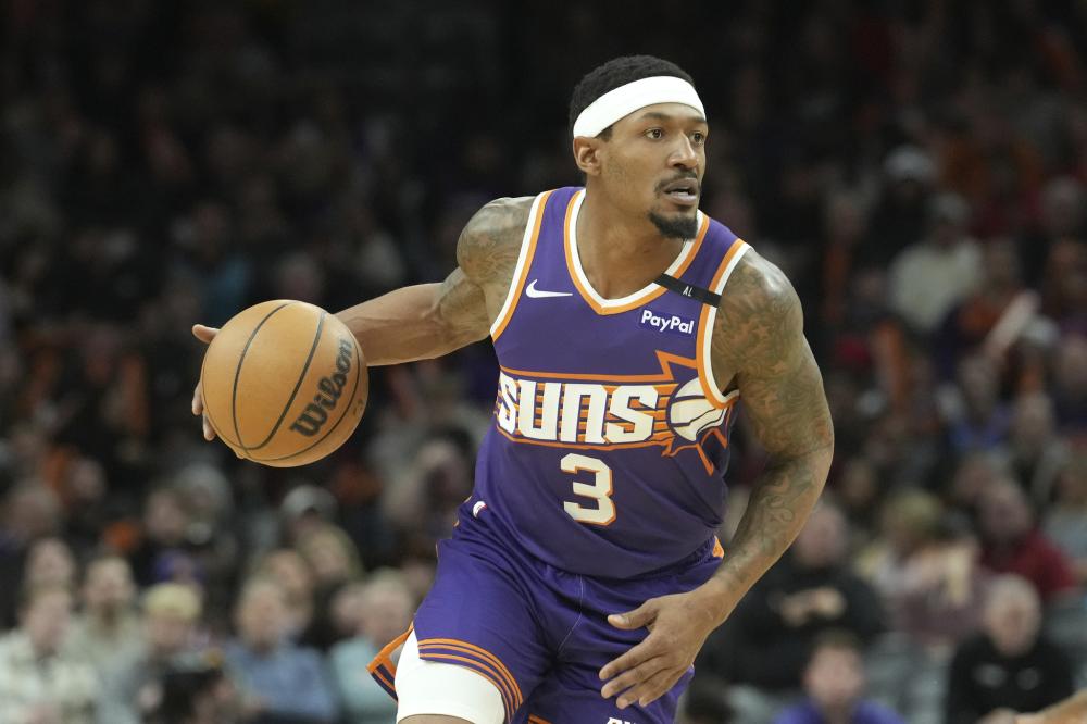 三位球员身 三位球员身