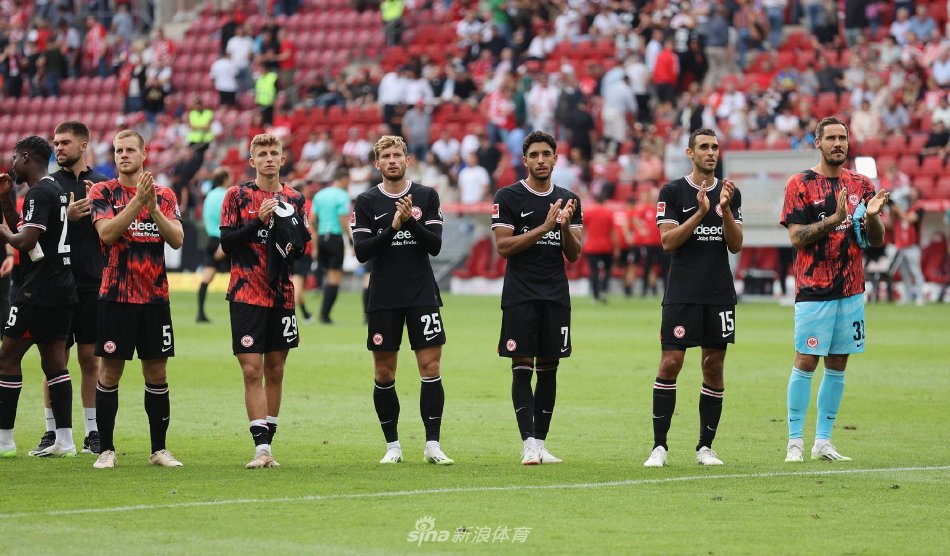 球队士气飙 球队士气飙