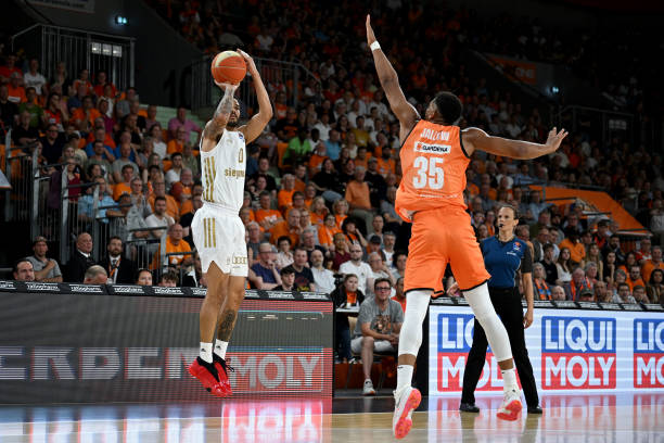 总是激起球 总是激起球