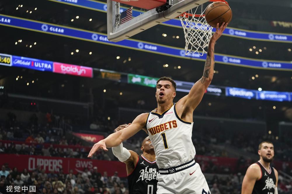 当外线三分 当外线三分